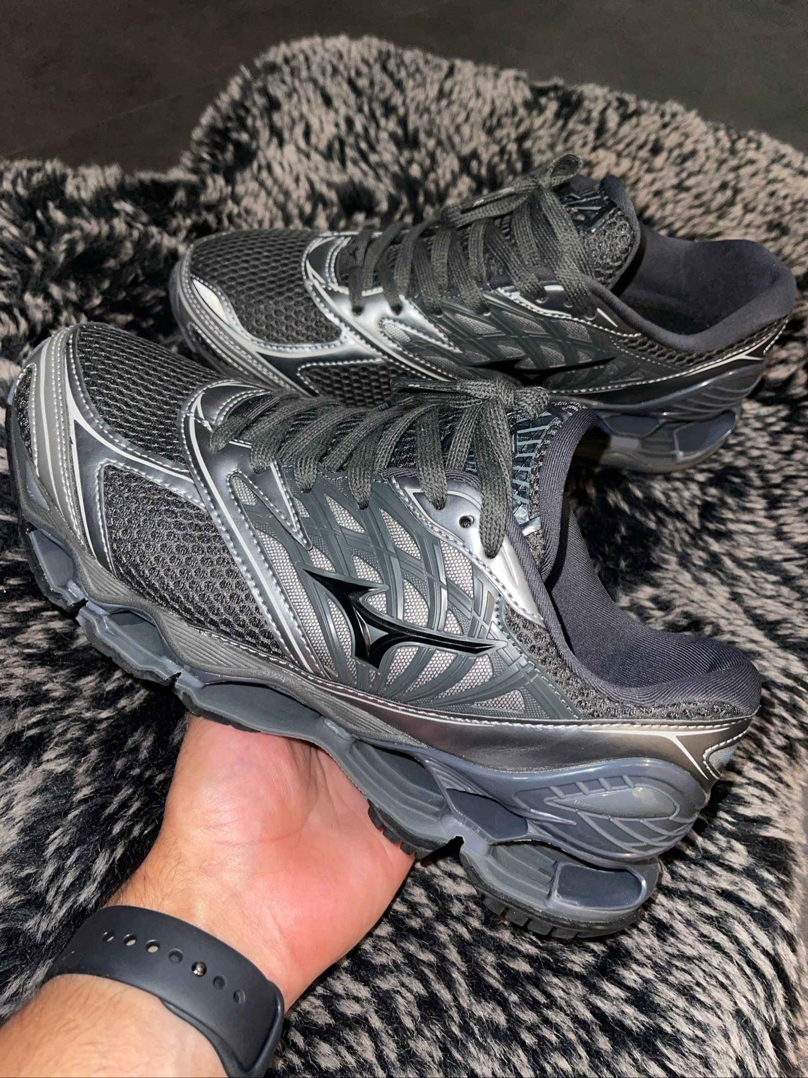 Mizuno Wave Prophecy LS